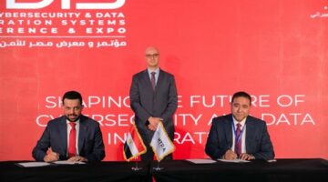 ڤودافون مصر توقع اتفاقية تعاون مع الجهاز القومي لتنظيم الاتصالات لدعم الأمن السيبراني