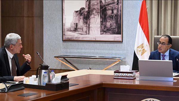 رئيس الوزراء يُتابع عددًا من ملفات عمل الهيئة المصرية للشراء المُوحد والإمداد والتموين الطبي