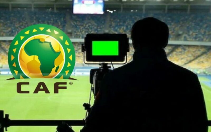 الكاف يستعين بمخرج تلفزيوني إسباني لنهائي كأس دوري أبطال أفريقيا بعد فضيحة الزمالك