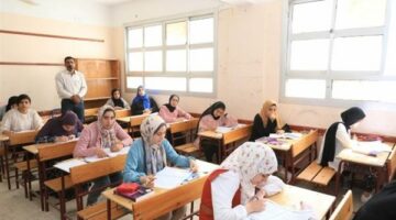 إلغاء امتحان 3 طلاب وإحالة معلمة للنيابة