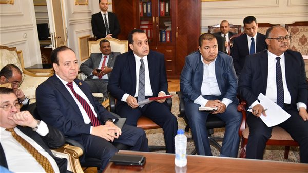 الدولة المصرية تولي اهتماماً خاصاً بملف التجارة والصناعة والتصدير