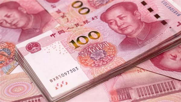 اليوان الصيني يصعد قليلا أمام الدولار