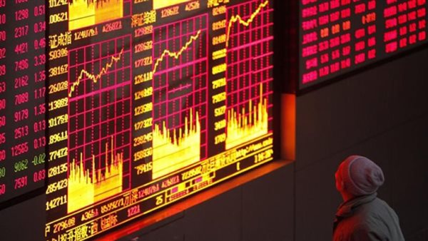تراجع الأسهم الصينية بسبب البيانات الاقتصادية المتباينة