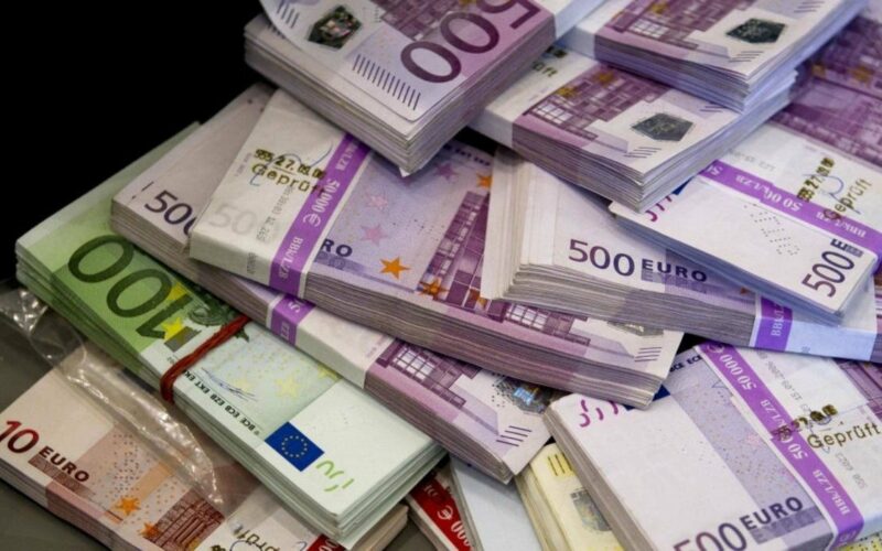 سعر اليورو مقابل الجنيه اليوم الخميس 16 مايو 2024