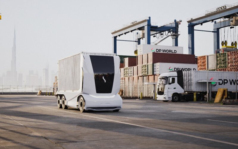 موانئ دبي تتعاون مع شركة “إينرايد” لنشر أضخم حلول نقل البضائع بالطاقة الكهربائية
