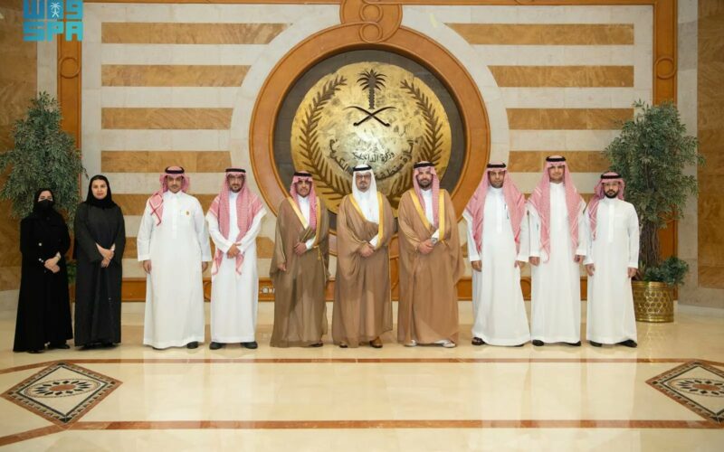 نائب أمير منطقة مكة المكرمة يستقبل وكيل وزارة الداخلية لشؤون المناطق