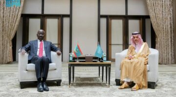 وزير الخارجية يلتقي وزير الخارجية الموريتاني